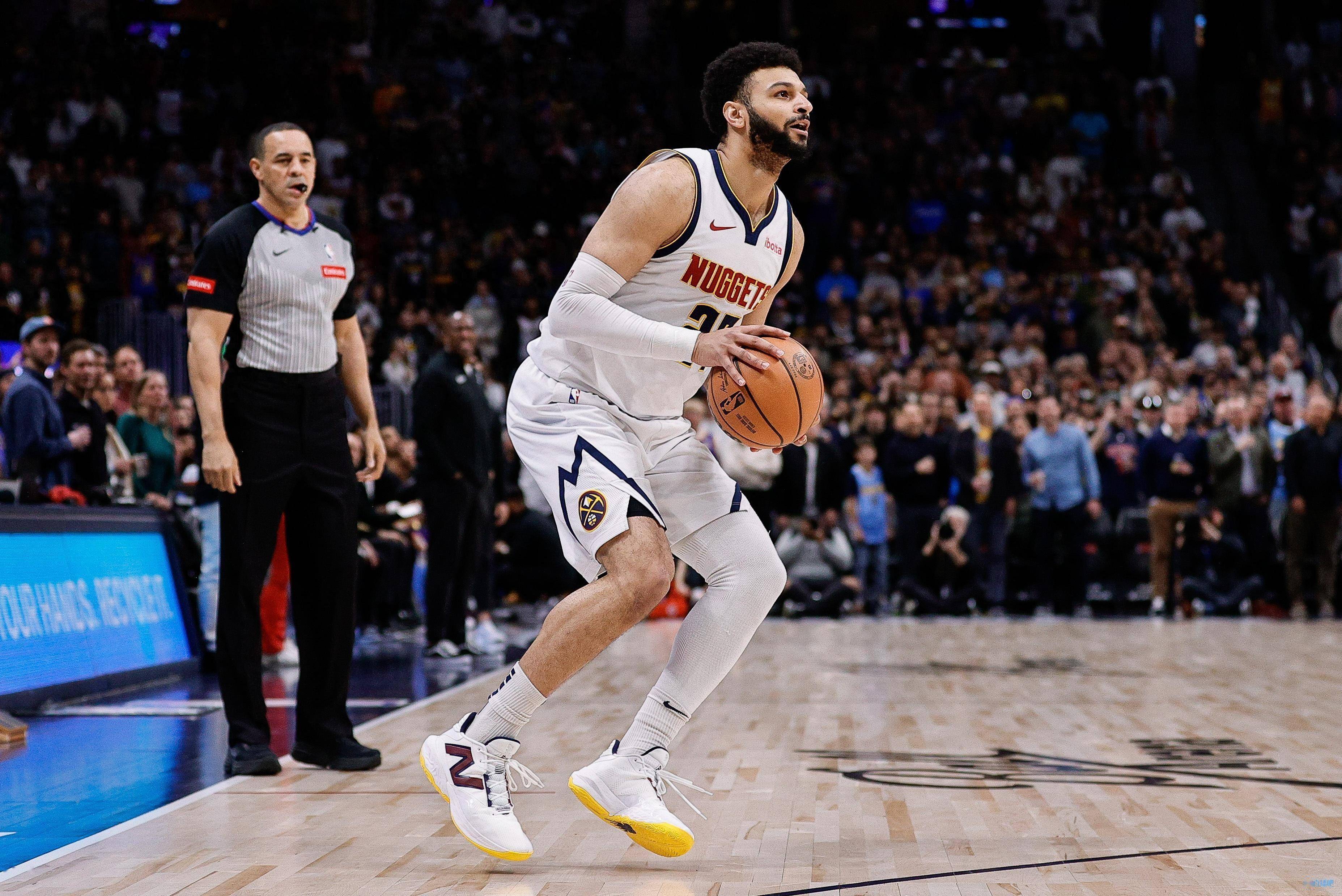 开云-穆古鲁扎爆冷击败掘金，精彩发挥引爆全场！