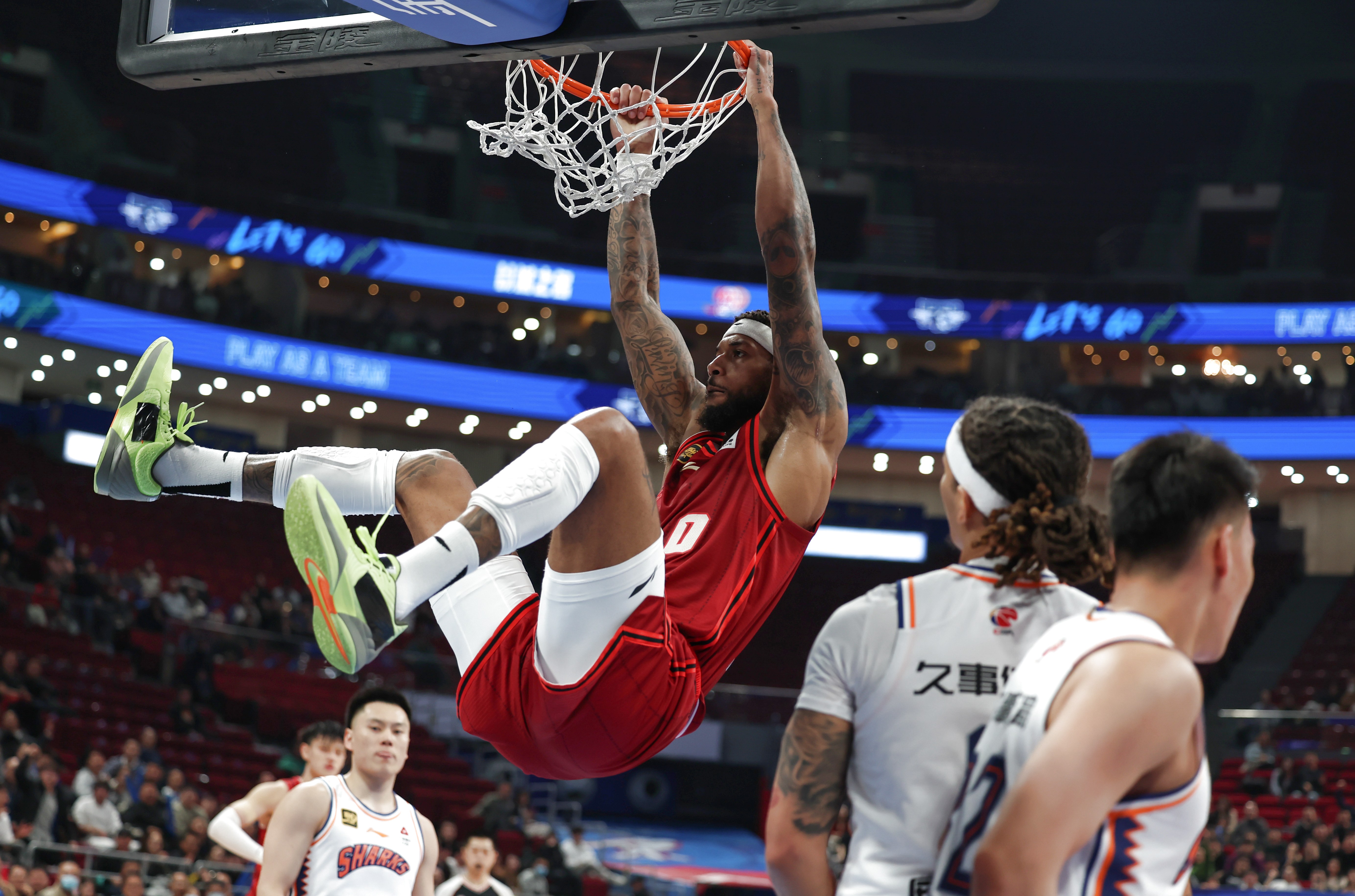 kaiyun-周冠宇状态火爆，CBA季后赛常规赛对阵休斯顿火箭，曼城力争不败(cba篮球赛事回放)